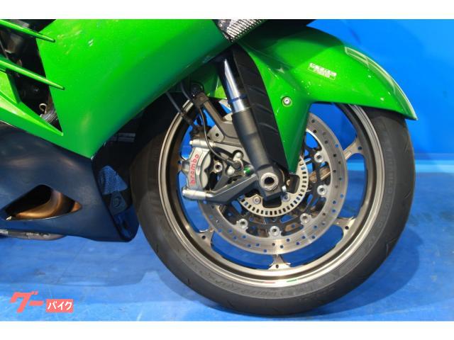 カワサキ Ninja ZX－14R マルケジーニホイール