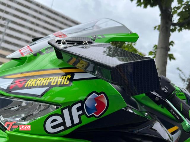 カワサキ Ninja ZX－4RR ZX－4RR アクラポマフラー