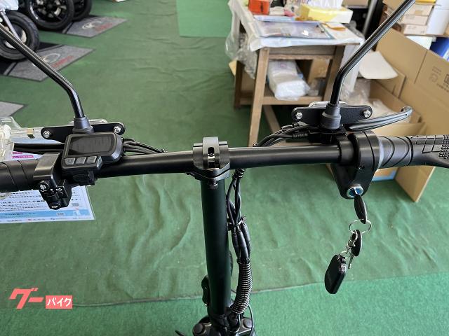 電動スクーター 特定小型原動機付自転車 サンエンペラーSS1