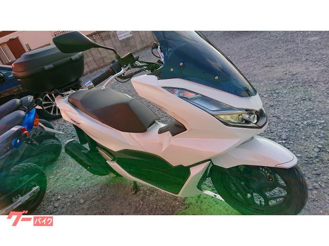 ＰＣＸ　リヤキャリア　ＴＯＰケース　グリップヒーター　ロングスクリーン