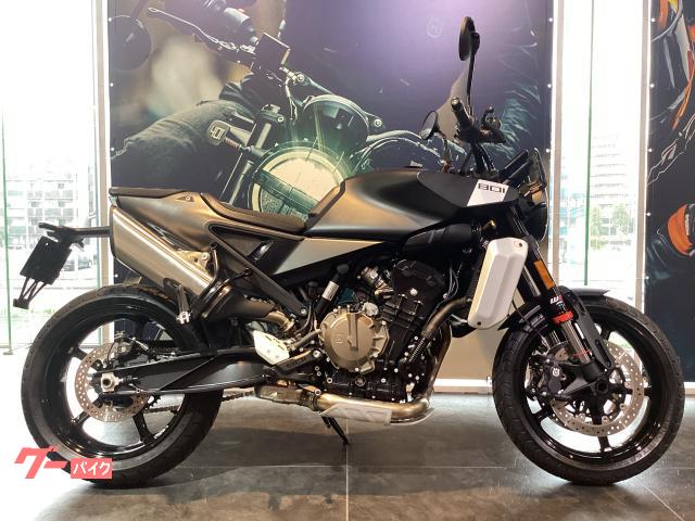 スヴァルトピレン８０１　２０２４年　正規モデル　中古車