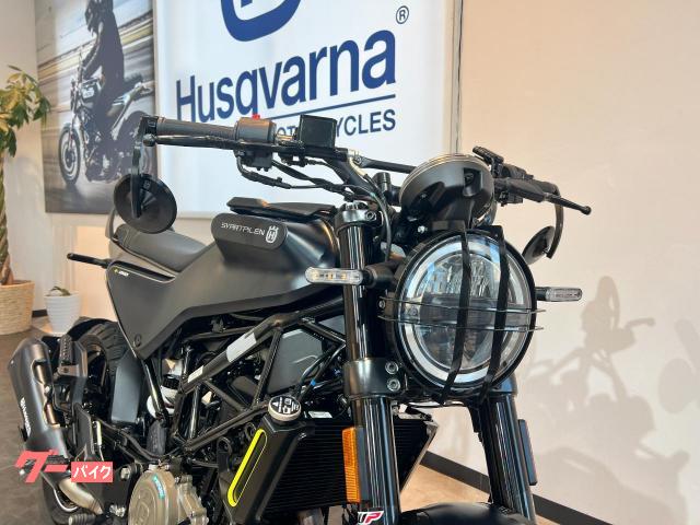 6/8限定価格 ハスクバーナ スヴァルトピレン 純正 バーエンドミラー HUSQVARNA スヴァルトピレン250 2022年モデル ワン