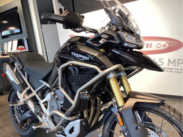 タイガー1200ラリー エクスプローラー 2025年 正規輸入モデル 新車 ジェットブラック