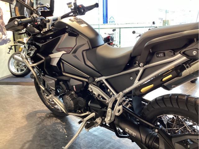 タイガー1200ラリー エクスプローラー 2025年 正規輸入モデル 新車 ジェットブラック