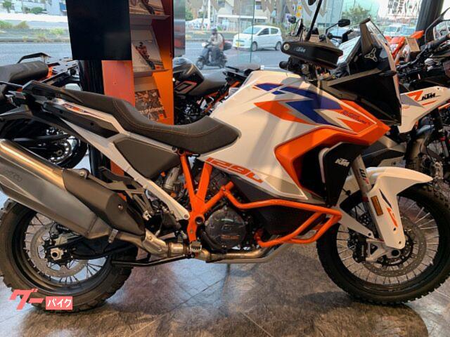 １２９０スーパーアドベンチャーＲ　２０２３年　正規モデル　新車