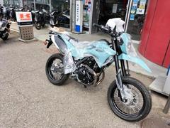 カワサキ　ＫＬＸ２３０ＳＭ