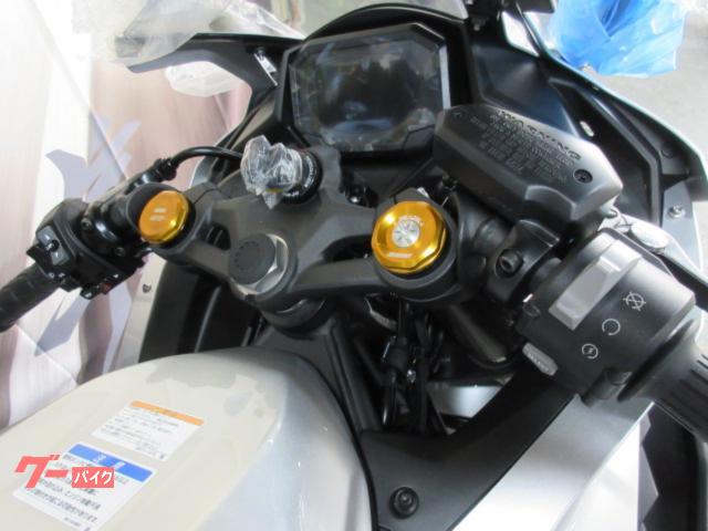 【中古】 野望の情事社員 カワサキ Ninja ZX－4R SE 最新モデル ZX400Pモデル