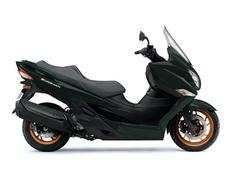 スズキ　バーグマン４００　最新モデル　ＤＵ１１Ｎモデル