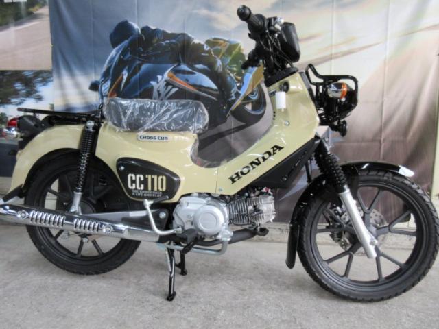 【売約済】【低走行車】ホンダ クロスカブ110 JA10 原付二種 ホンダ クロスカブ110 (2014年モデル JA10 ファイティングレッド) の