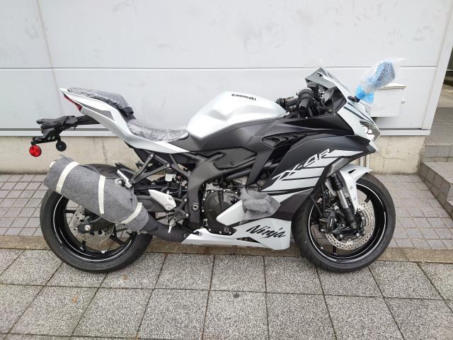 カワサキ Ninja ZX－4R SE 2025年モデル｜KTS