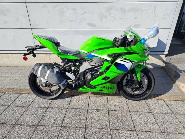 カワサキ Ninja ZX－25RR カワサキクイックシフター
