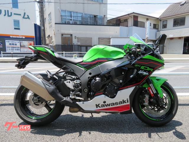 Ｎｉｎｊａ　ＺＸ−１０Ｒ　ＫＲＴ　ＥＤＩＴＩＯＮ　ＬＥＤ　ＴＦＴカラー液晶メーター　クルーズコントロール　電子スロットル装備