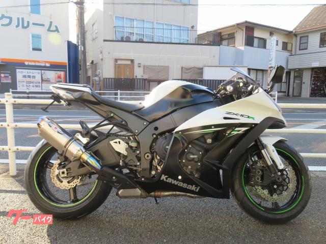 Ｎｉｎｊａ　ＺＸ−１０Ｒ　ＡＢＳ　ＢＥＥＴ　ＳＯマフラー　ＥＴＣ　フェンダーレス　社外スクリーン付き