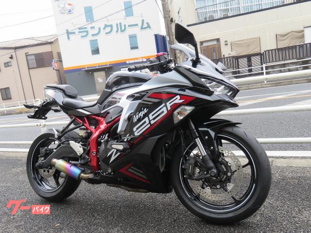 カワサキ Ninja ZX－25R SE モリワキフルEXマフラー付き