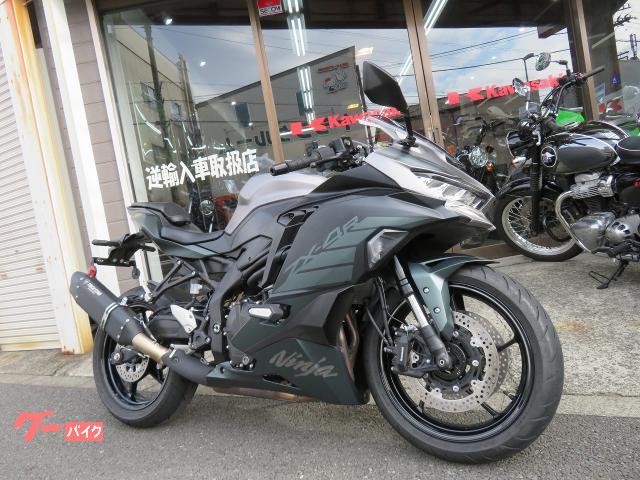 T410R 電動4WDツーリングカー　中古です カワサキ Ninja ZX－4R SE トリックスターSOマフラー付き