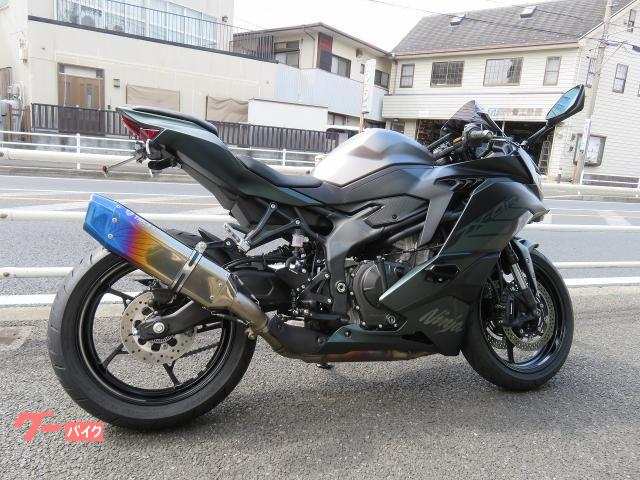 カワサキ Ninja ZX－4R SE SOマフラー ステップKIT