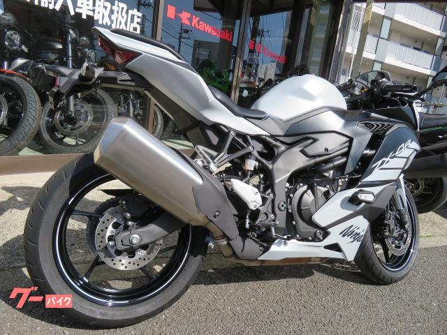 カワサキ Ninja ZX－4R SE USB電源 マルチバー ETC2