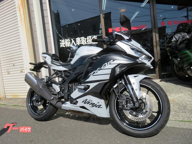 カワサキ Ninja ZX－4R SE USB電源 マルチバー ETC2