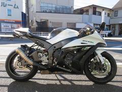 カワサキ　Ｎｉｎｊａ　ＺＸ−１０Ｒ　ＡＢＳ　ＥＴＣ　ＧＢＲａｃｉｎｎｇＥＧカバー　フェンダーレス　バックステップ