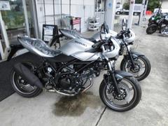 スズキ　ＳＶ６５０Ｘ　　２０２４モデル