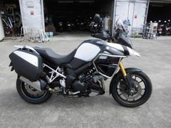 スズキ　Ｖ−ストローム１０００　ローシート、　ＥＴＣ，グリップヒーター、パニアケース、ガード付き