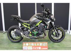 カワサキ　Ｚ９００　２０２０年モデル　ラジエータコアガード　スモークスクリーン　クランクケースガード