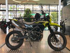 カワサキ　ＫＬＸ２３０ＳＭ　ネオングリーン