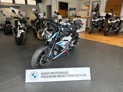 ＢＭＷ　Ｍ１０００Ｒ・カーボンフェンダー・正規