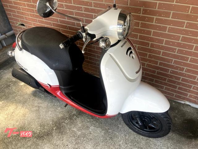 ジョルノ 4スト　AF70 バッテリー、R タイヤ、シート張替等新品　実働 ホンダ ジョルノ AF70 前後タイヤ新品 バッテリー新品 Vベルト
