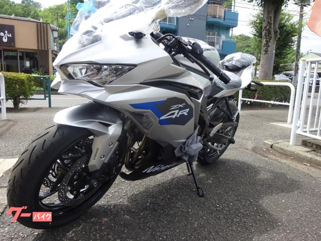 カワサキ Ninja ZX－4R SE 2027年モデル ニューカラー