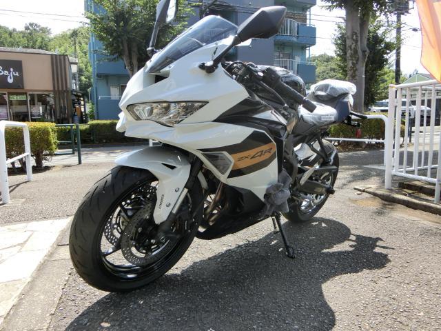激レア❗️非売品❗️50個限定❗️Adam Binder 海亀green カワサキ Ninja ZX－4R SE 2026年モデル