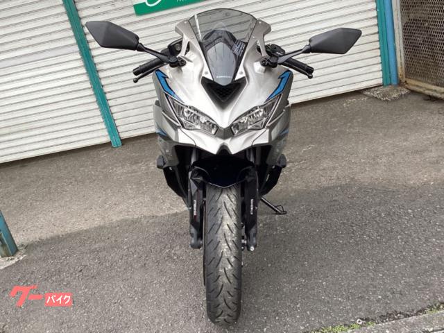 カワサキ Ninja ZX－25R SE メタリックファントム