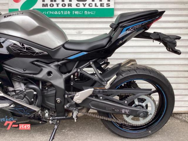 カワサキ Ninja ZX－25R SE メタリックファントム