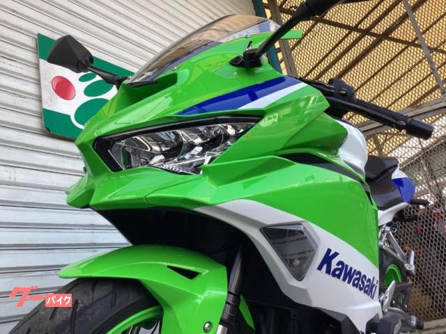 ⭐︎regu⭐︎まとめ売り Ninja ZX-4RR KRT EDITION」「Ninja ZX-4R SE」即納車両を足付き