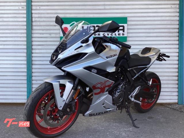 スズキ GSX－8R シングルシートカウル フェンダーレス タンデム