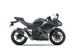 カワサキ　Ｎｉｎｊａ　４００　２０２５年モデル