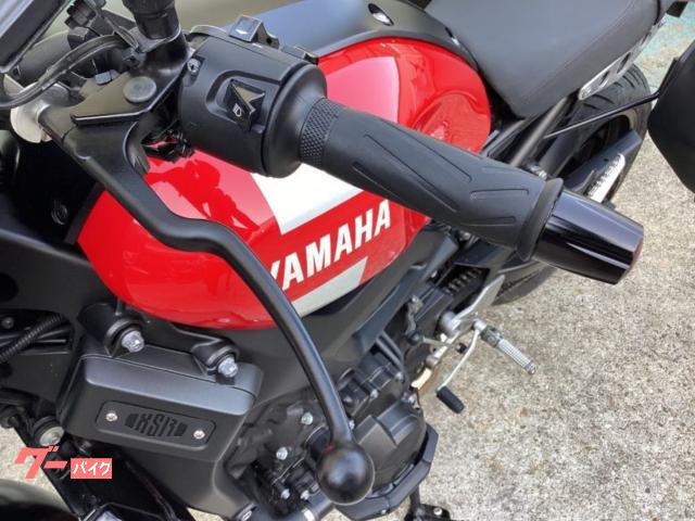 ヤマハ ＸＳＲ９００ ２０１８年モデル ビビットレッドカクテル 忠男 ...