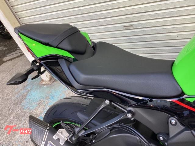 吉良 ヨシムラより、Ninja ZX-14R用スリップオンマフラー“HEPTA FORCE