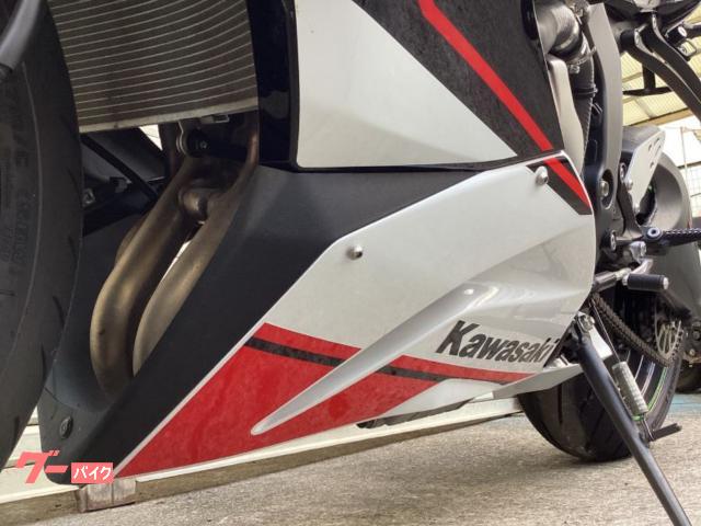 カワサキ Ninja ZX－6R 2021年モデル ヨシムラマフラー