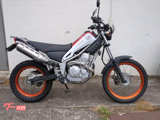 トリッカー　ＤＧ１６Ｊ　２０１４年　リヤキャリア　ＵＳＢ電源など　バッテリー新品