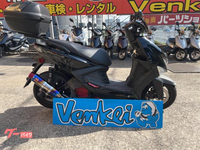 シグナス　グリファス　　　ＳＰ忠男マフラー・ＧＩＶＥボックス・カスタムミラー