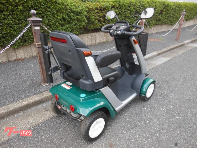 シニアカー モンパル ホンダ製・電動四輪車いす｜ホンダ