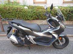 ホンダ　ＡＤＶ１５０　ＥＴＣ・リアキャリア・グリップヒーター装備車両