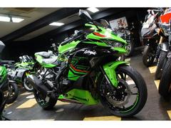 カワサキ　Ｎｉｎｊａ　ＺＸ−２５Ｒ　ＳＥ　ＫＲＴ　ＥＤＩＴＩＯＮ　最新モデル