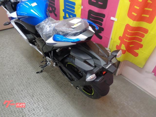 スズキ GIXXER SF 250 国内仕様 2025年モデル