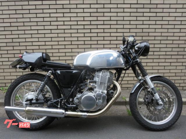ヤマハ SR400 カフェスタイル デイトナ製キャプトンマフラー SP