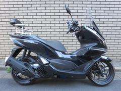 ホンダ　ＰＣＸ１６０　ＵＳＢ電源　ＥＴＣ２．０　純正グリップヒーター　純正ロングスクリーン　社外バックレスト