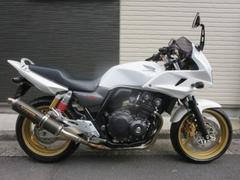 ホンダ　ＣＢ４００Ｓｕｐｅｒ　ボルドール　ＶＴＥＣ　Ｒｅｖｏ　ＵＳＢ電源　ミツバサンコーワ製ＥＴＣ　ヨシムラ製マフラー　エンジンガード