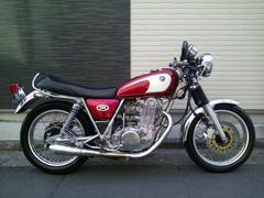 SRエンジン シリンダーヘッドをBIGフィン加工（KWD KAWADA