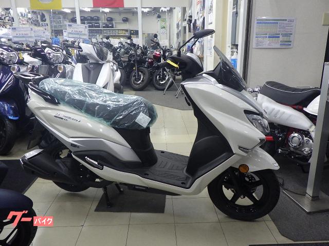 バーグマンストリート１２５ＥＸ